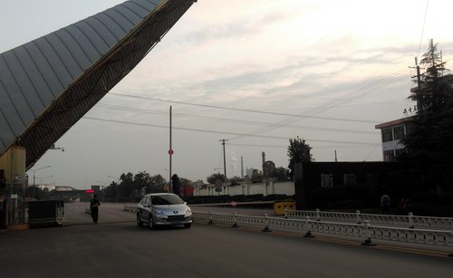 用戶巡訪之衡陽鋼管電液伺服萬能試驗機